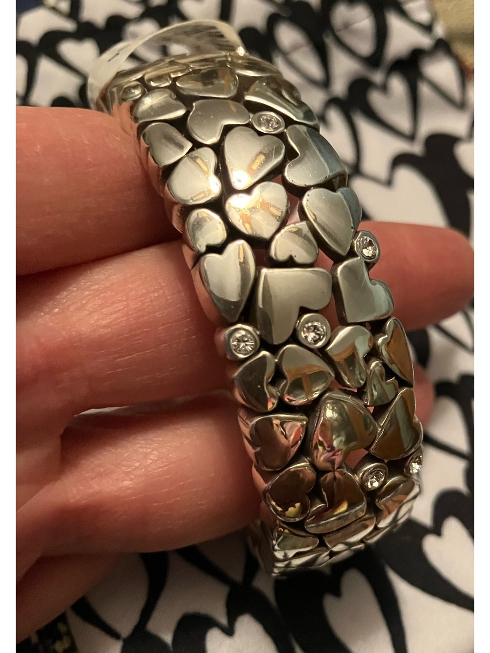 Brighton Le Beau Heart Retired Hinged Bangle Bracelet New with Pouch